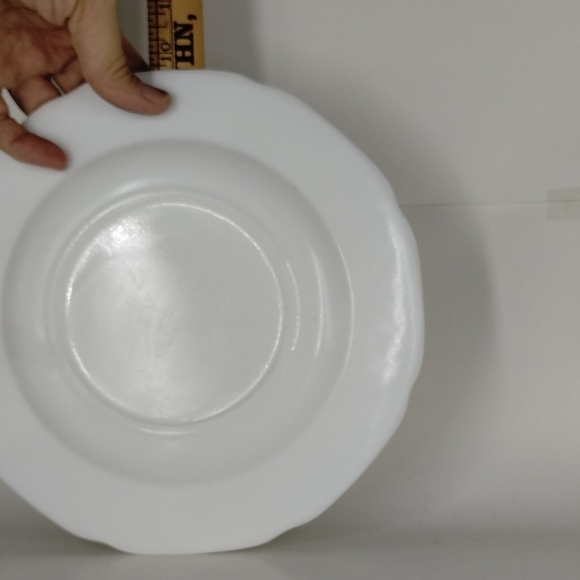 Colony Harvest Milk Glass Dinner Plates  9.75\